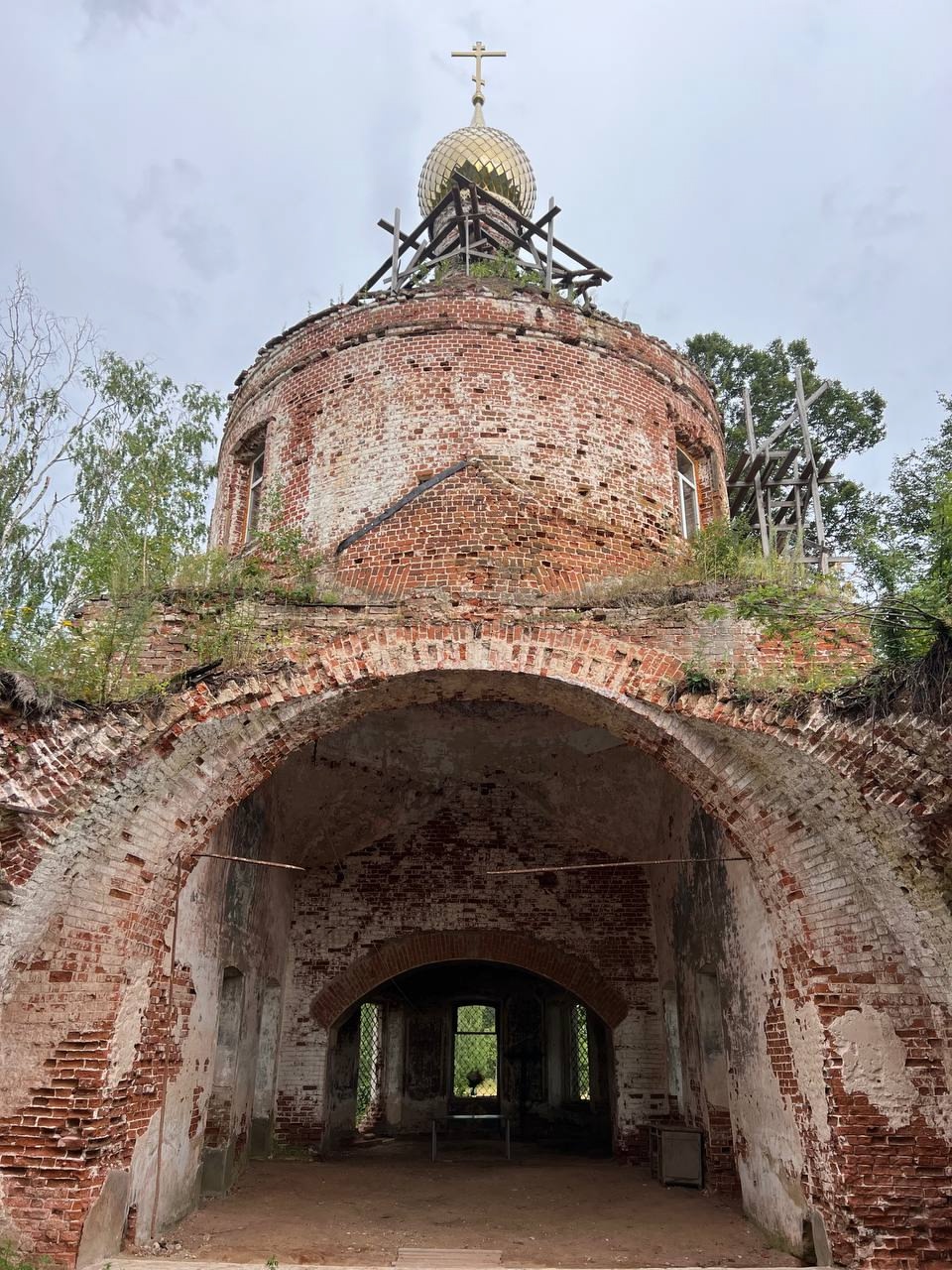 Яковлево. Знаменский храм. (2025-07-15 08:00:01 GMT+03:00)